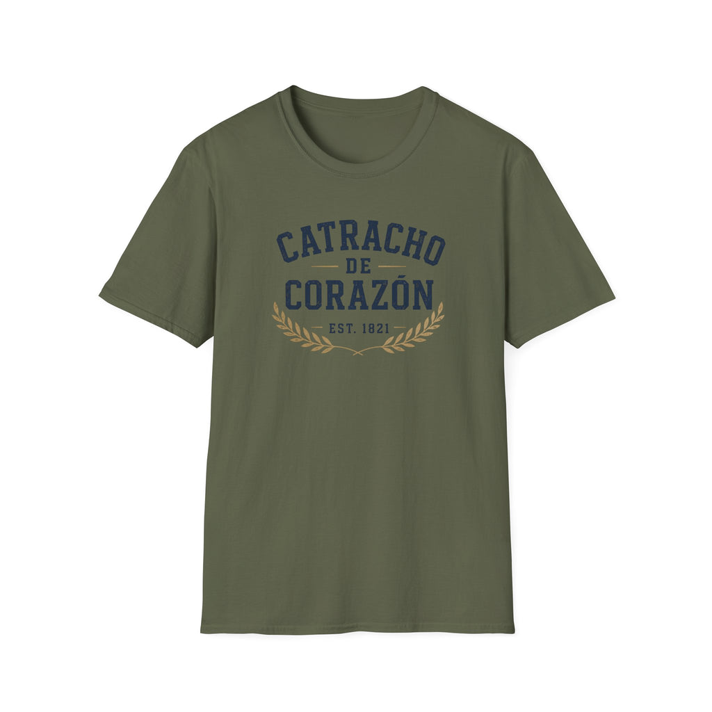 Green t-shirt with 'Catracho de Corazon' text on a white background