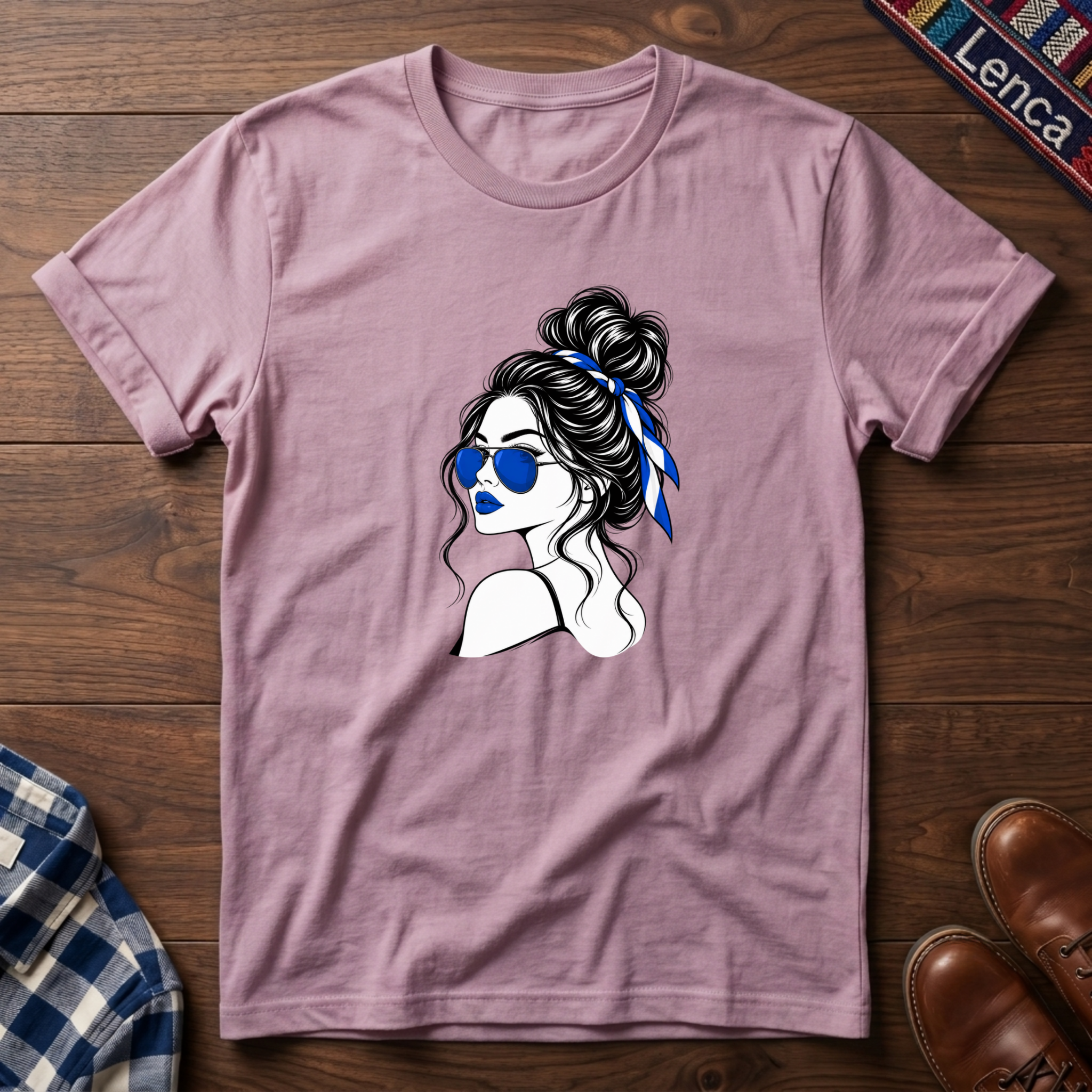 Catracha Coqueta T-Shirt
